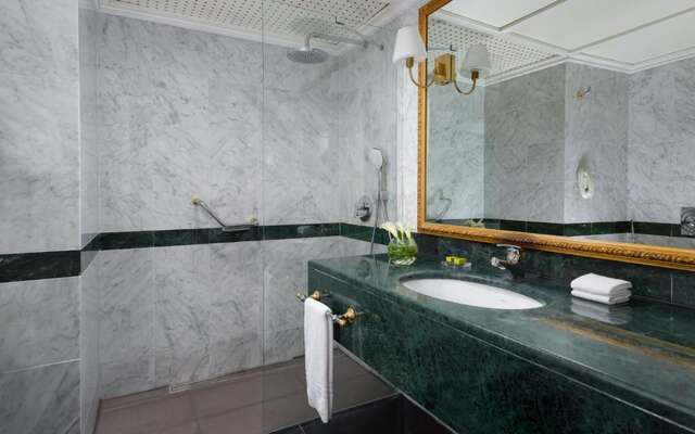 Отель Intercontinental Hotel Bucharest Бухарест-15