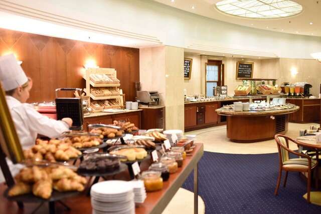 Отель Intercontinental Hotel Bucharest Бухарест-19